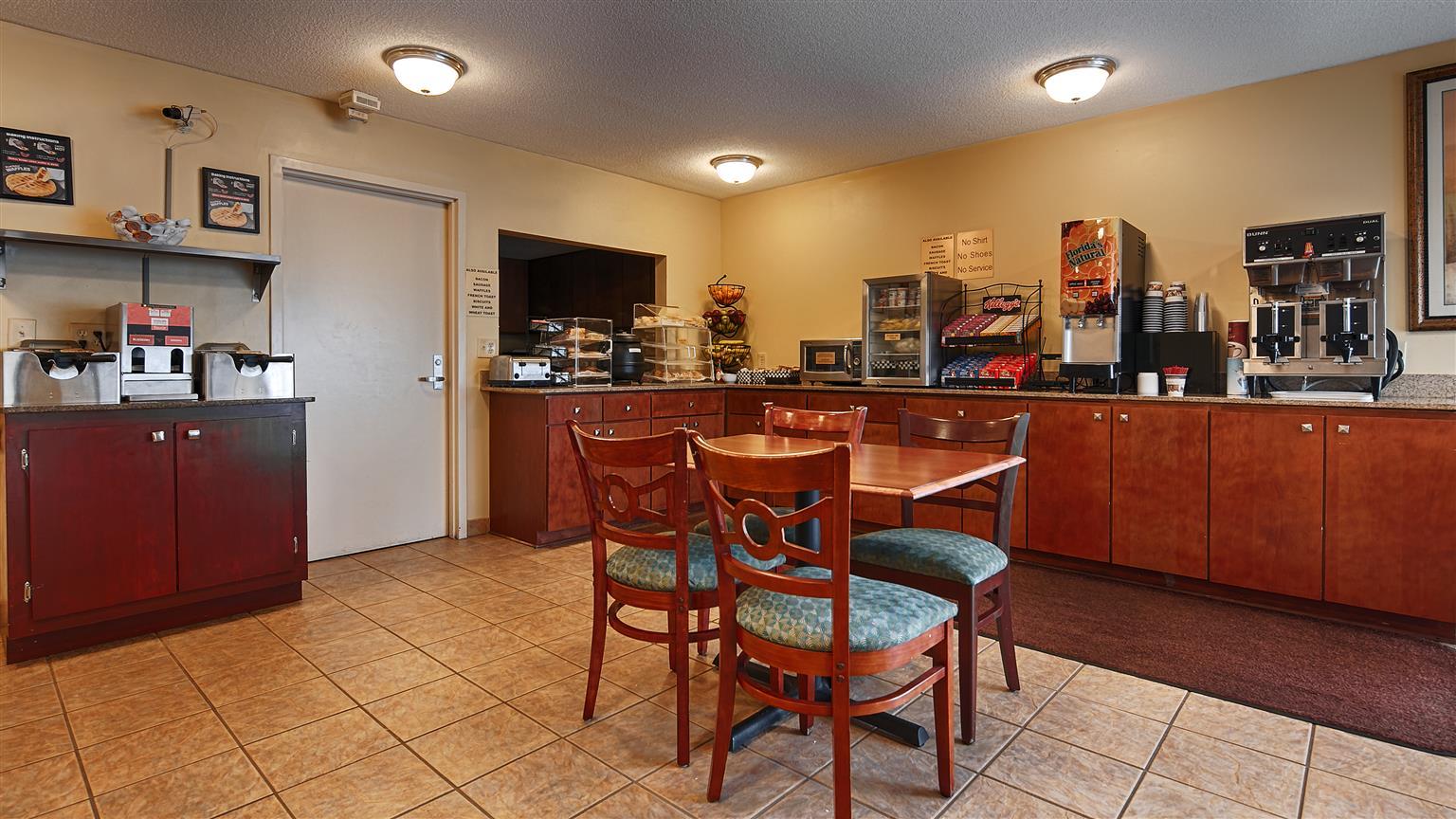 בילוקסי Best Western Oak Manor מראה חיצוני תמונה