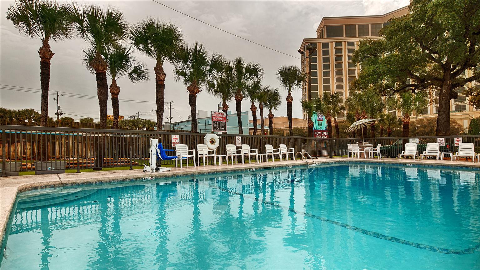 בילוקסי Best Western Oak Manor מראה חיצוני תמונה