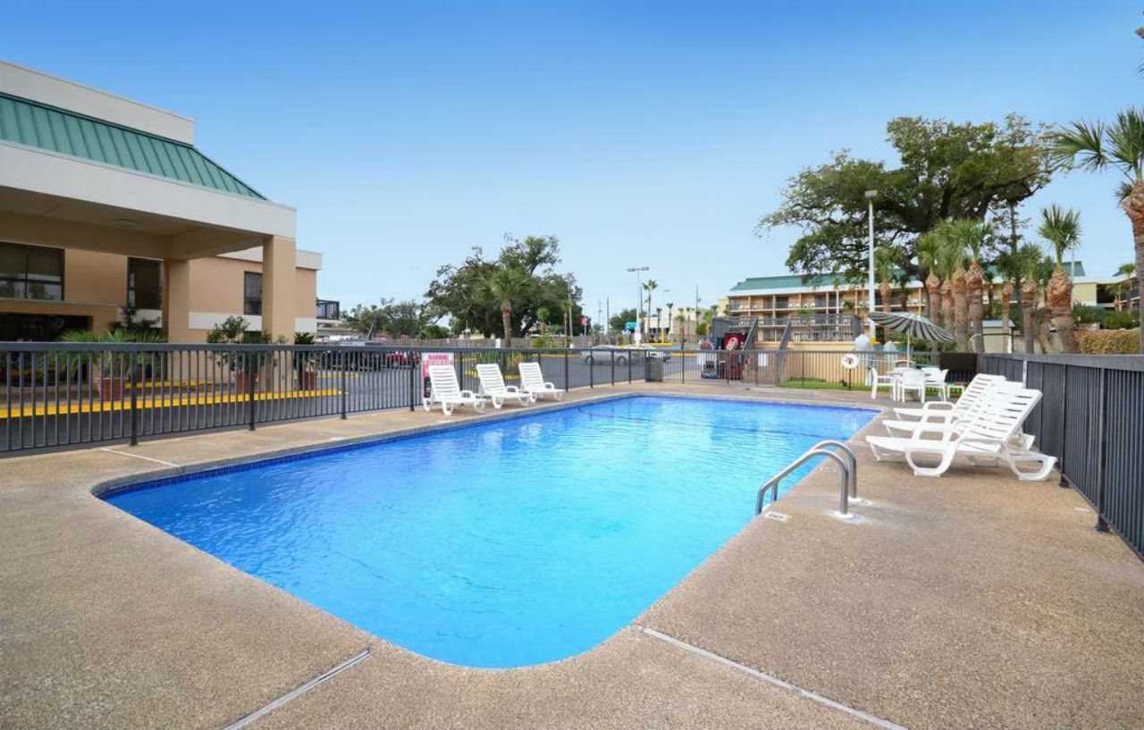 בילוקסי Best Western Oak Manor מראה חיצוני תמונה